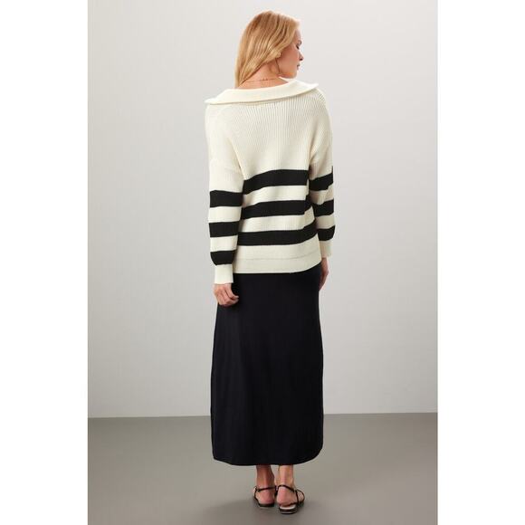 SOON Maternity Jenni Black White Striped Collared V-Neckline Sweater Size Medium - Picture 2 of 8